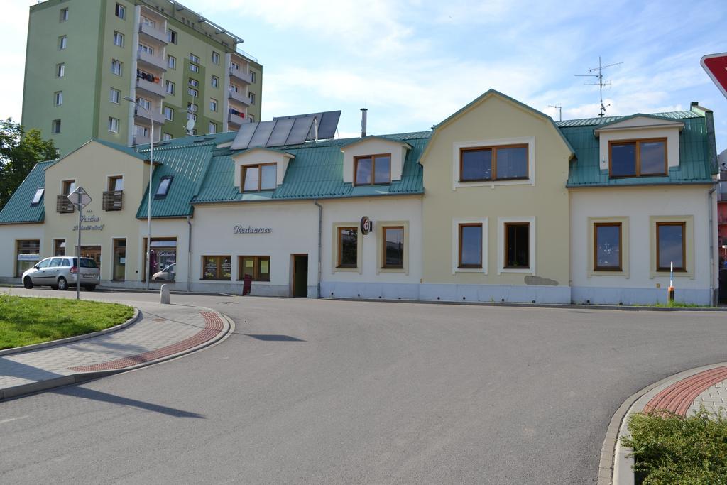Penzion U Zámecké Zahrady Lipník nad Bečou Extérieur photo